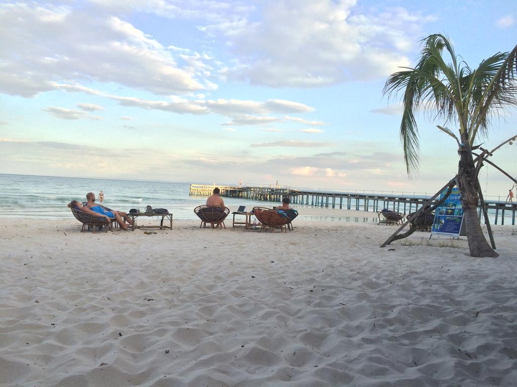 Nice Beach Bungalow, Book Nice Beach Bungalow in Sihanoukville