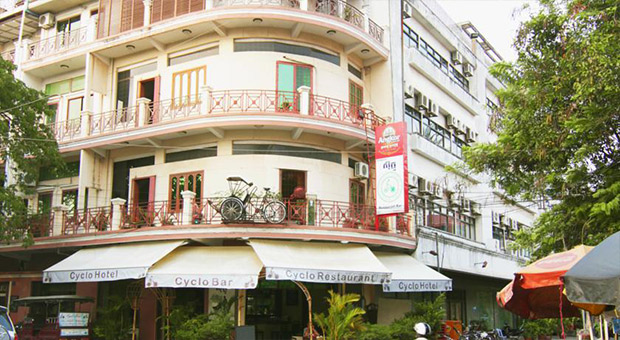 Cyclo Hotel-Bar-Restaurant