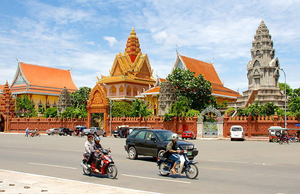 Wat Ounalom, Phnom Penh